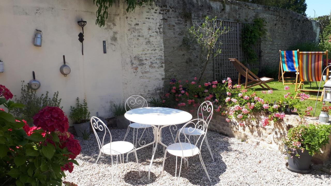 Les Lilas De Bellefontaine บาเยอ ภายนอก รูปภาพ